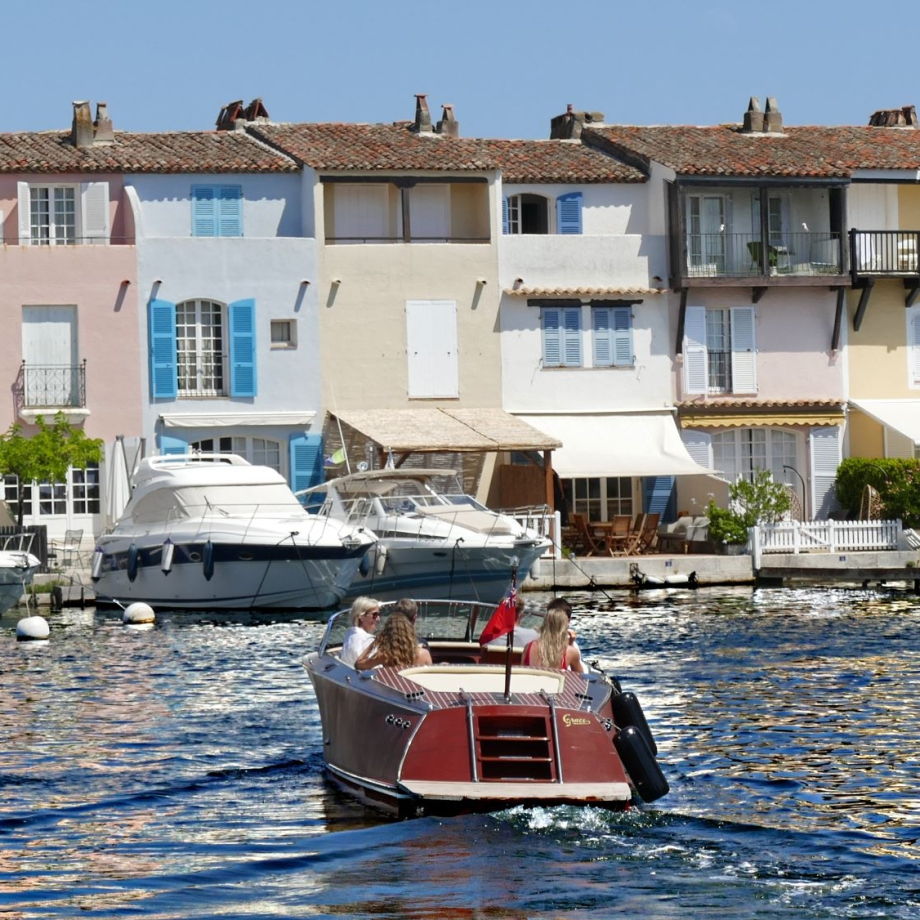 PORT GRIMAUD